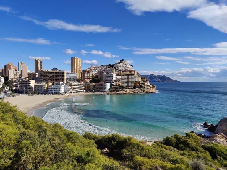 CALA ALTA sun & beach apartments in Benidorm