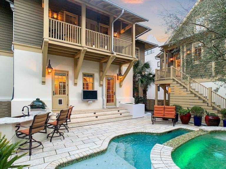 House Seacrest