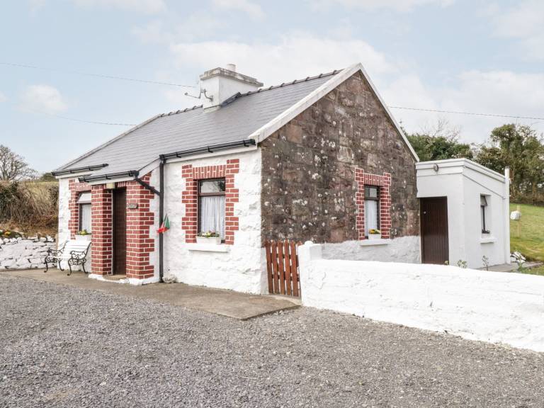 Cottage Derrycooldrim