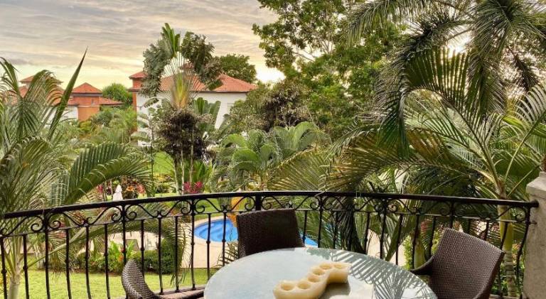 Villa with garden, terrace & pool — photo 5