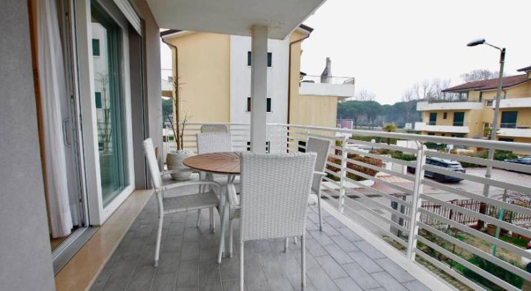 Charming holiday apartment with patio | Next to the beach | Pets allowed — photo 3