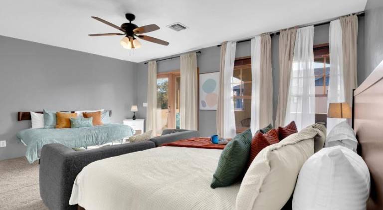Charming vacation home | Perfect for remote work | Pets are welcome — photo 2