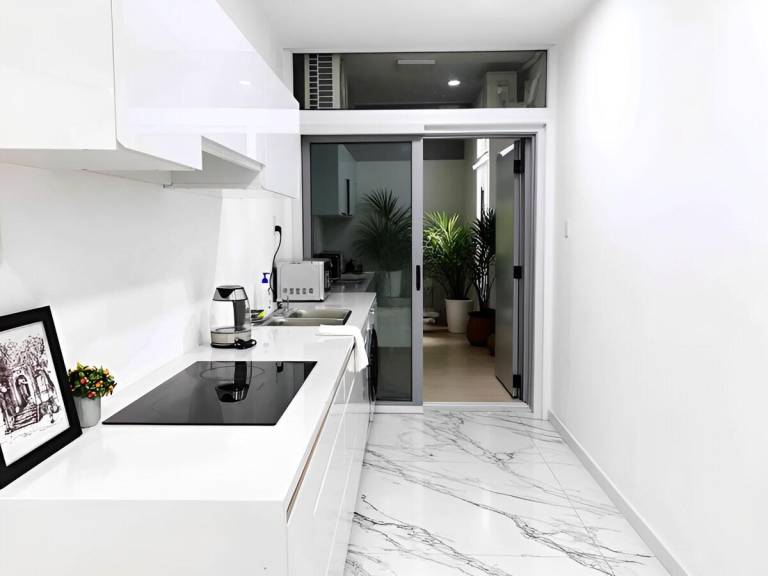ZOROHOME 3 – Luxury 3BR Penthouse with Balcony, Ocean & City Views, 5 Mins Walk to Han Market — photo 4