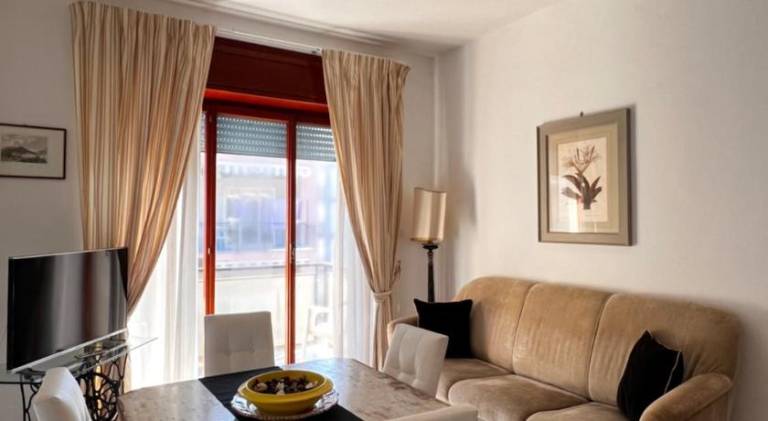 Apartment with 3 rooms for 9 persons in Minori