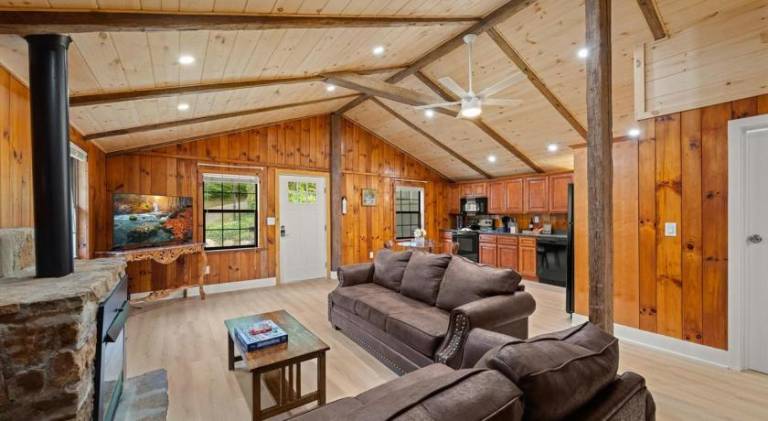 House with 2 rooms for 4 persons in Pigeon Forge, TN