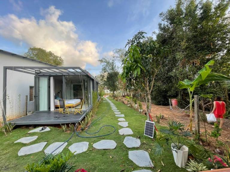 Vacation home with barbeque & garden — photo 4