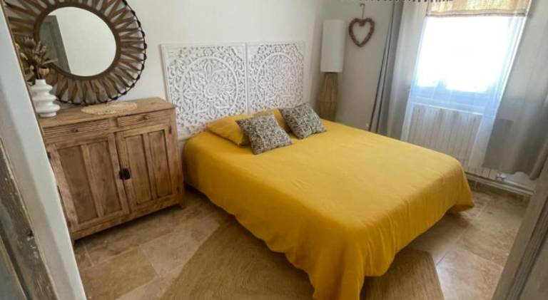 Vacation home with 3 rooms for 9 persons in Cavaillon