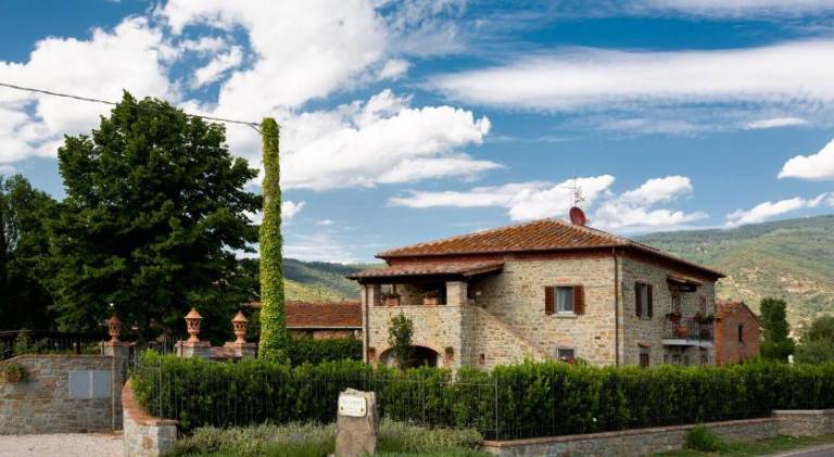 Casale Cortona