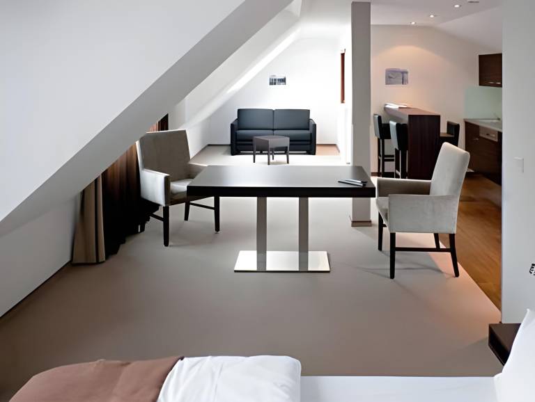 Serviced apartment for 3 persons in Bielefeld