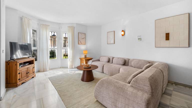 Fully equipped beautiful holiday apartment with patio, BBQ & pool | Pets are welcome — photo 5