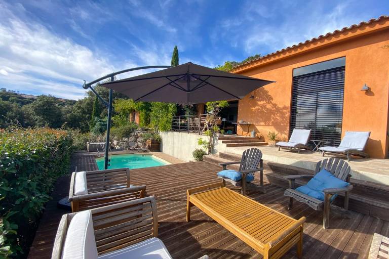 Luxury Villa, 8 Guests - Lake View & Private Pool — photo 5