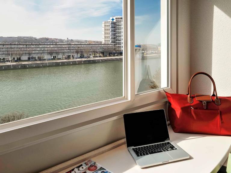 B&B HOTEL Boulogne-sur-Mer Centre Les Ports — photo 4