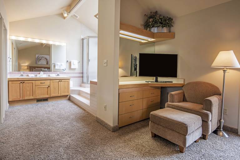 Condo  Redmond