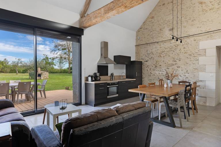 House with BBQ, garden & terrace | Garden view — photo 3