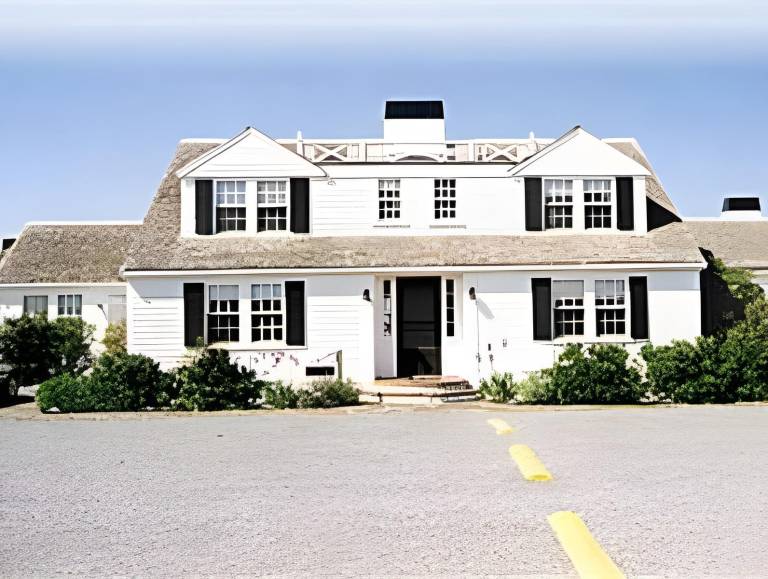 Kalmar Village & Tradewinds in Provincetown, MA