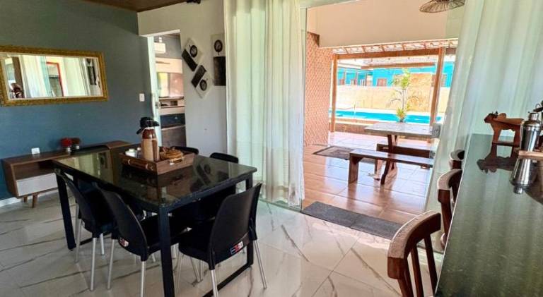 Vacation home with pool | Pets allowed — photo 3