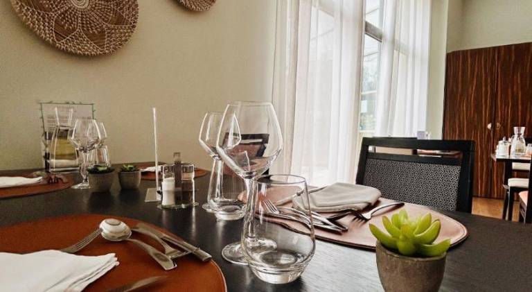 Charming serviced apartment with pool, sauna & yard | Dogs allowed — photo 4