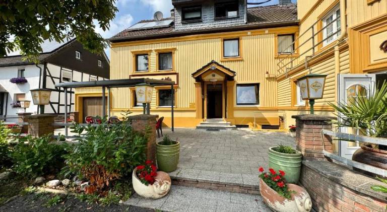 Hotel Moji 3 Landhaus Koln