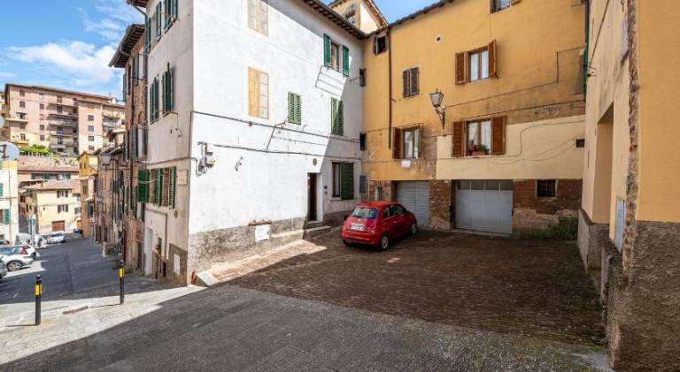 Apartment | Near Piazza del Campo — photo 4