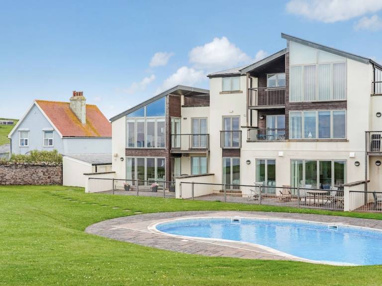 Cottage  Kingsbridge