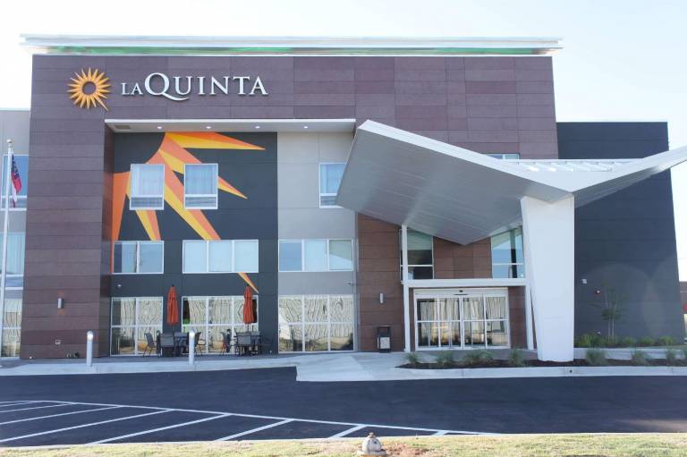 La Quinta Inn & Suites by Wyndham Perry in Perry, GA