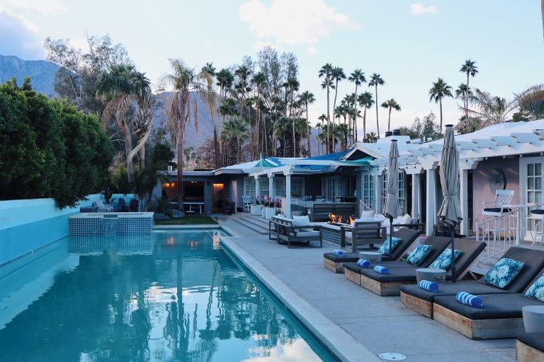 Villa Racquet Club West