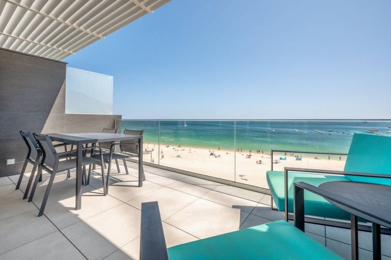 Studio flat Sesimbra