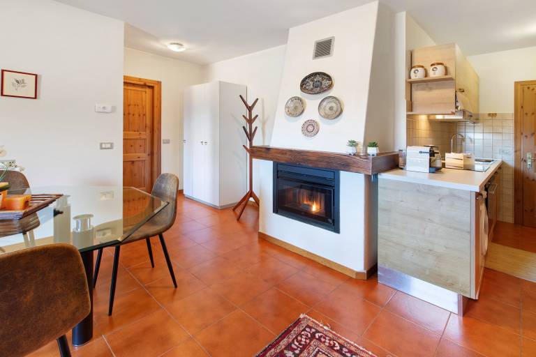 Apartment 'Cima De' Piazzi' with Mountain View, Balcony and Wi-Fi — photo 4
