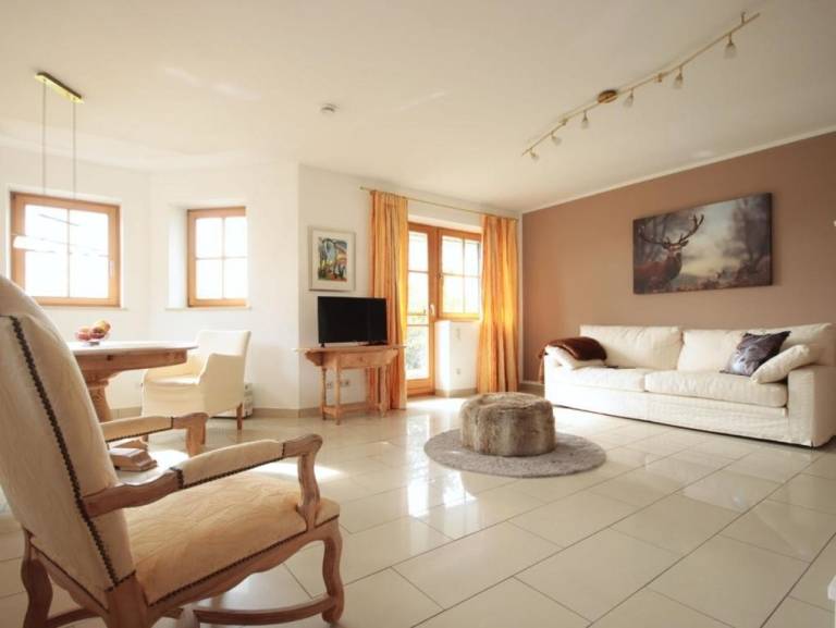 Ferienwohnung  Iffeldorf