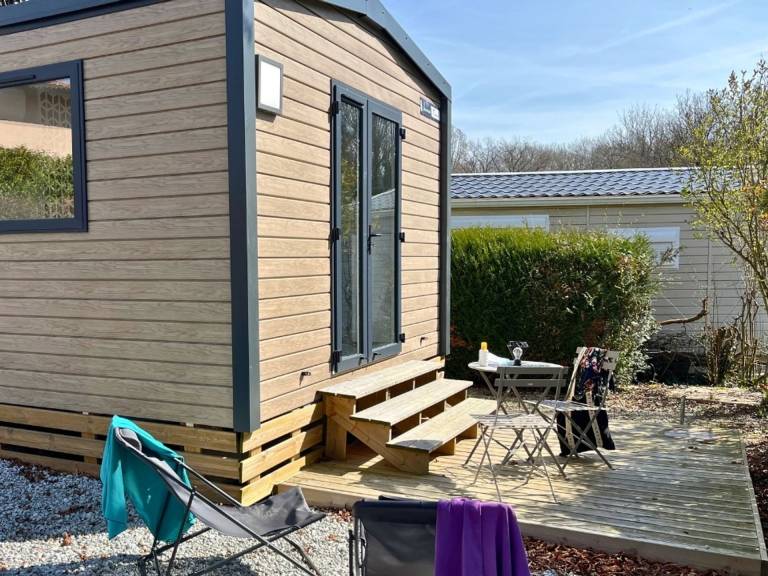 Caravan Apt
