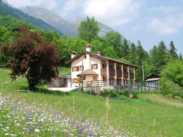 Das Haus von Piero in San Gregorio nelle Alpi in Belluno