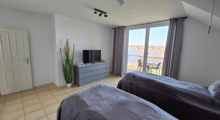 Bed & Breakfast  Eichwalde
