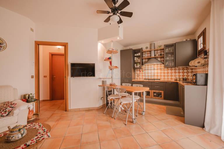 Children-friendly rental apartment with terrace, yard & pool | Garden view | Beach nearby | Dogs allowed — photo 2