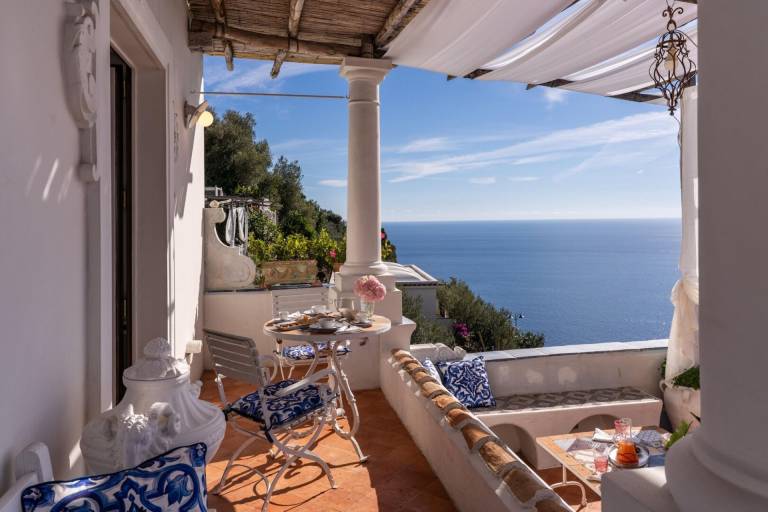 Family-friendly vacation home with sauna, grill & private pool | Dogs allowed — photo 2