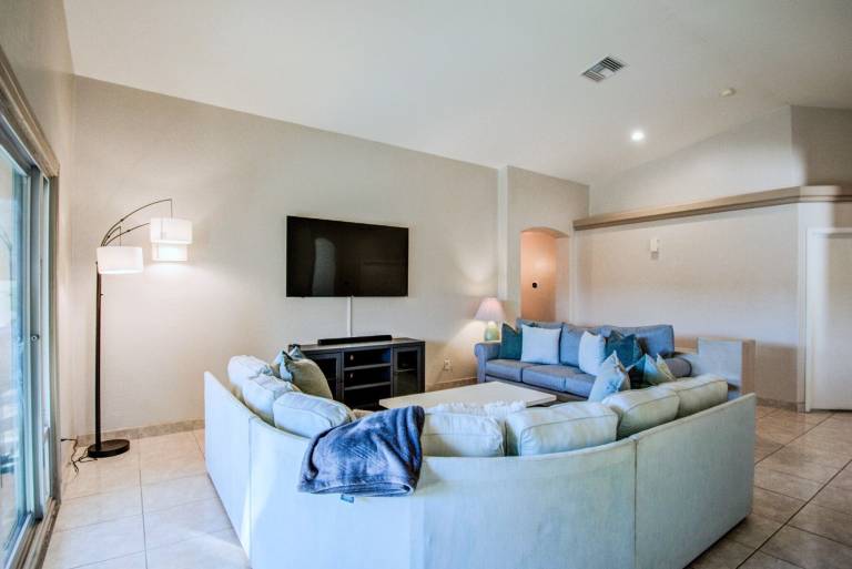 House Glendale Parkside HOA