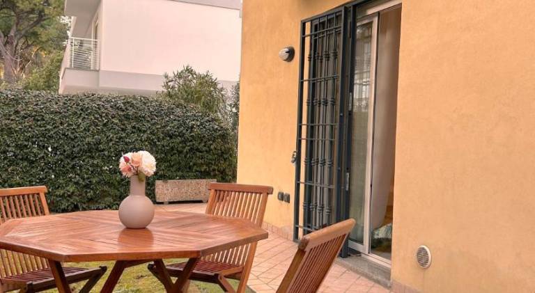 Rental apartment with 2 rooms for 6 persons — photo 3