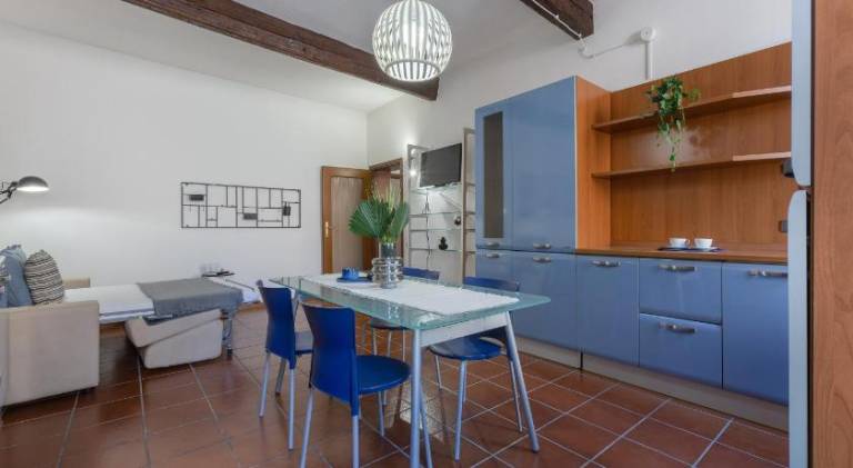 Rental apartment with 1 room for 5 persons — photo 2