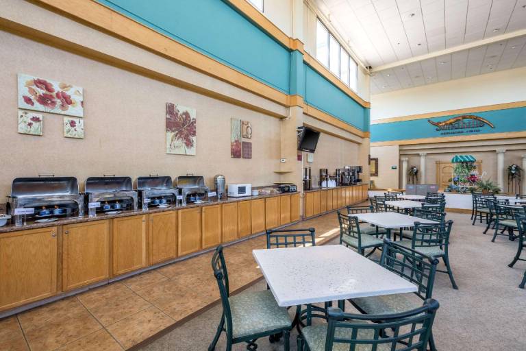 Ramada by Wyndham North Platte — photo 5