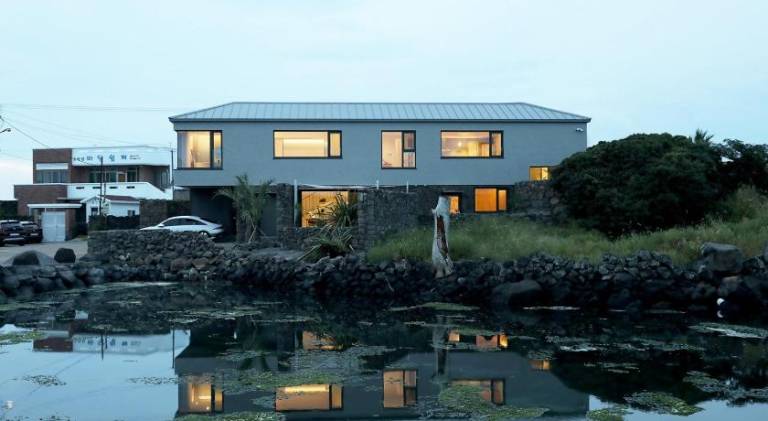 170 m&sup2; Ferienhaus