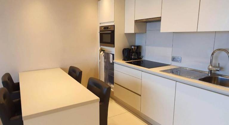 Apartment with terrace — photo 3