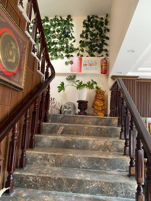 Beautiful serviced apartment with yard, barbeque & patio | Suitable for remote work | Dogs allowed — photo 5
