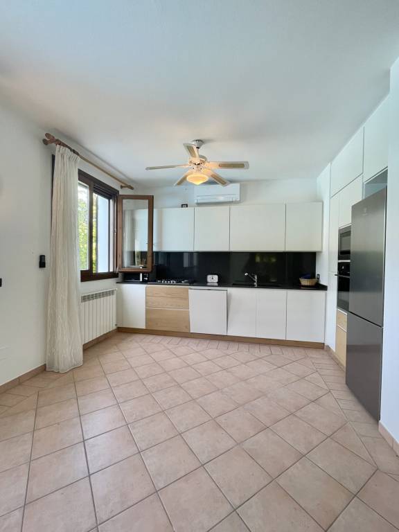 Villa with private pool, patio & yard | Pool view — photo 5