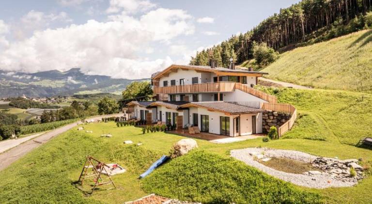 Holiday apartment with yard, barbecue & sauna | Dogs allowed in Naz Sciaves