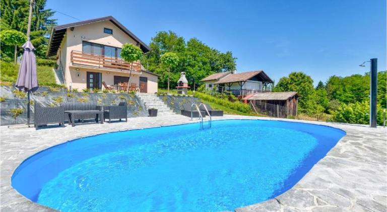 90 m&sup2; Ferienhaus