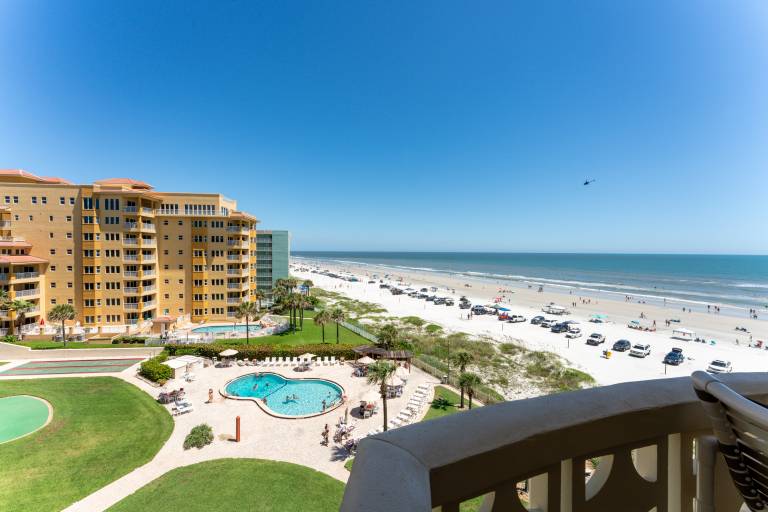 Condo  Edgewater