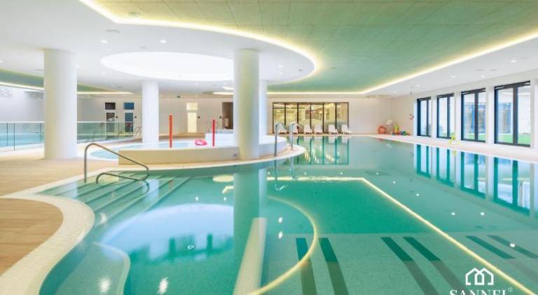 Holiday apartment with pool & hot tub — photo 3