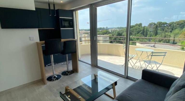 Rental apartment with pool — photo 2