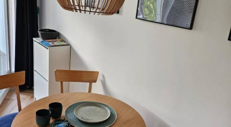 Holiday apartment with terrace & yard — photo 3
