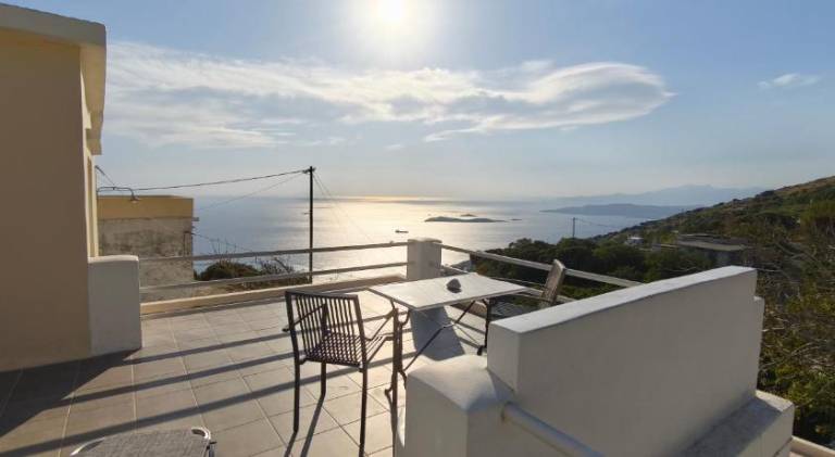 Stella's House in Andros