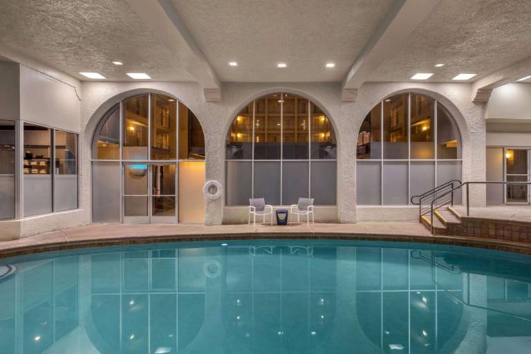 Embassy Suites by Hilton El Paso — photo 4